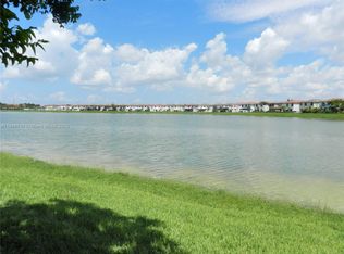 3265 W 100th Ter, Hialeah, FL 33018