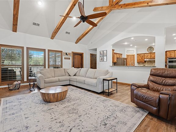 5th image of 1848 4th St