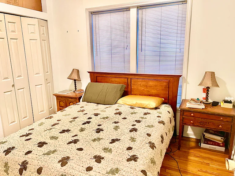 5783 N Ridge Ave #1 — Photo 15