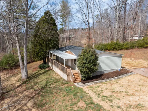 105 Bella Ridge Dr, Weaverville, NC 28787