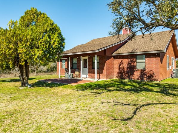 7402 County Road 137, Gatesville, TX 76528