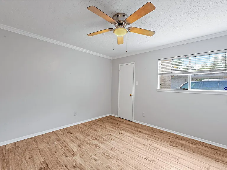 10735 Kitty Brook Dr — Photo 27