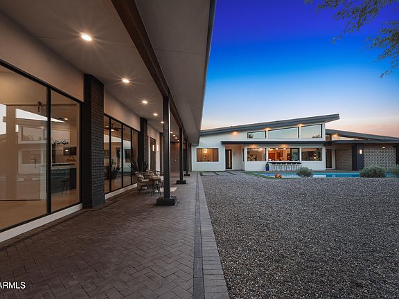 4th image of 11649 N MILLER Road