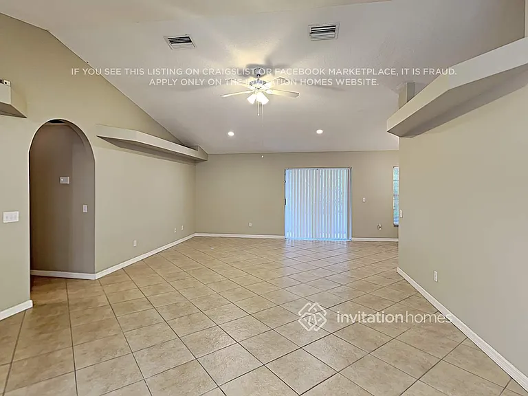 17910 Simmons Rd — Photo 4