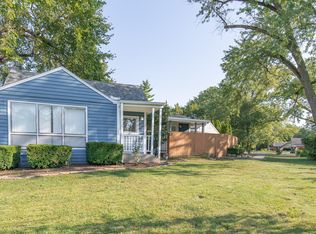1401 Meadowbrook Dr, Round Lake Beach, IL