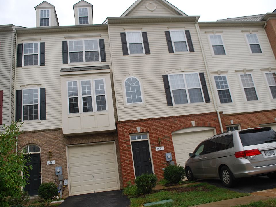 1st image of 7569 Great Swan Ct