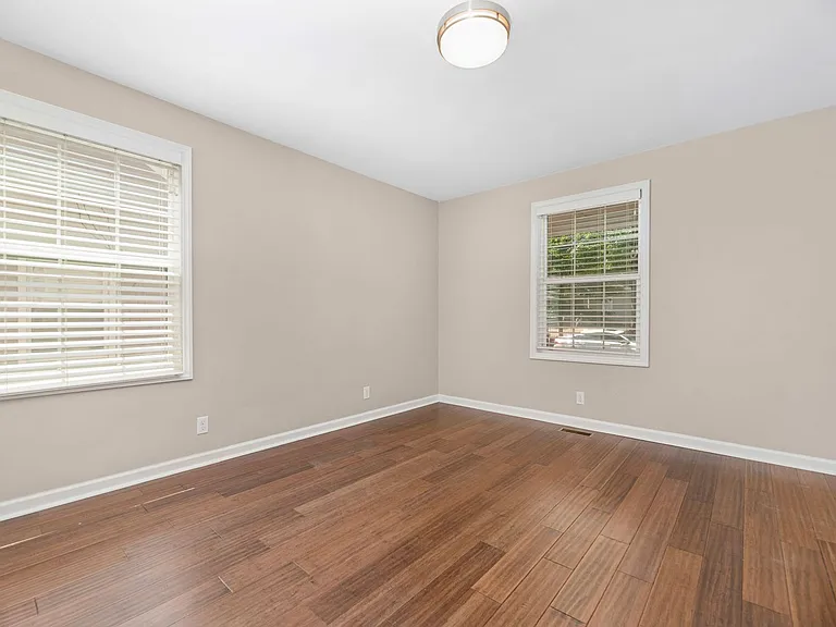 404 Keswick Ave — Photo 30