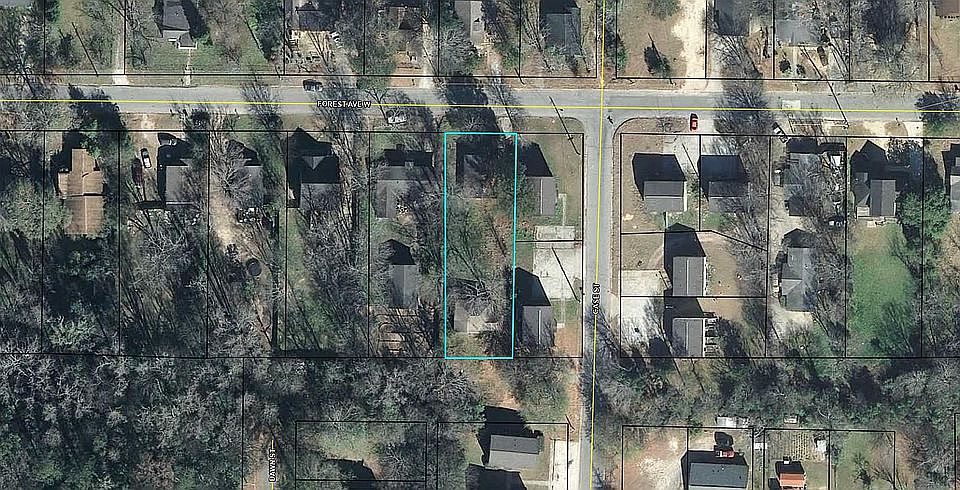 2nd image of 4110 Forest Ave W