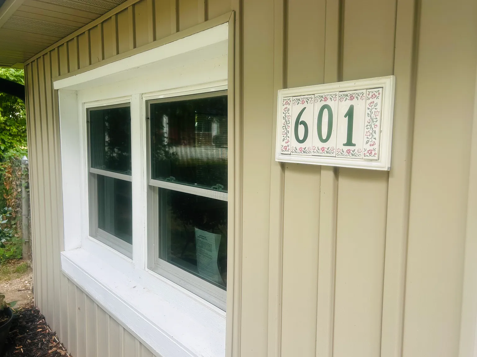 2 bed, 850 sqft, $975 — Photo 2
