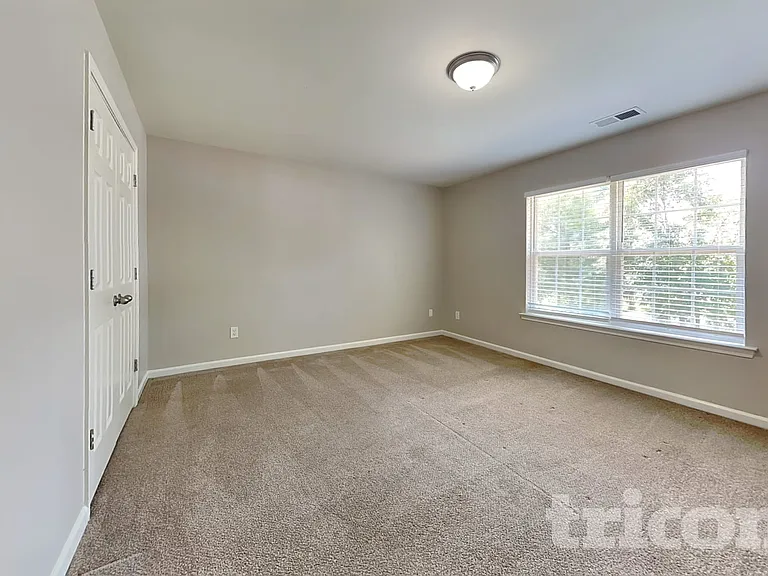 2120 Clear Brooke Dr — Photo 9