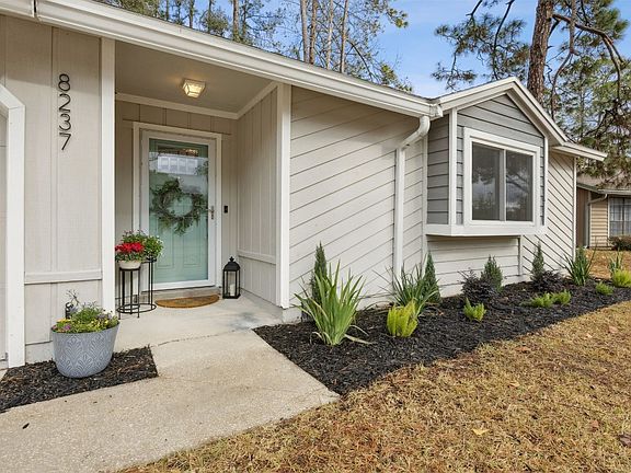 3rd image of 8237 Crosswind Rd