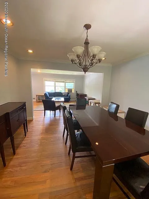 6 bed, 2728 sqft, $2,400 — Photo 4