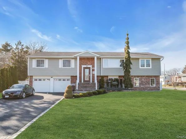 108 Hayrick Lane, Commack, NY 11725