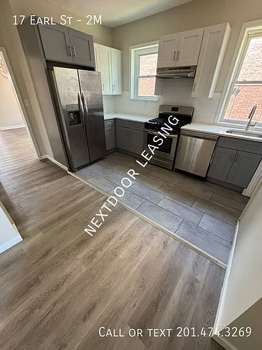 17 Earl St #2M Photo 1