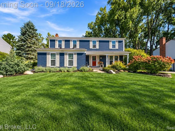 29148 Leesburg Ct, Farmington Hills, MI 48331