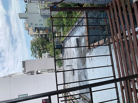 Rented by Manhattan Management LLC | media 76