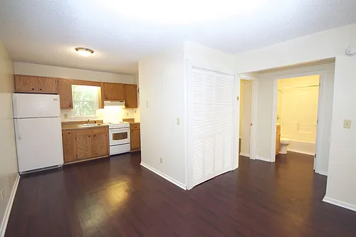 105 Bearwood Dr Photo 1
