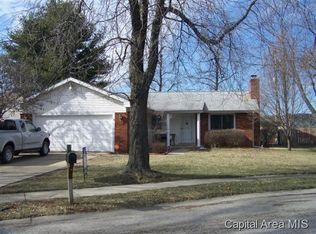 237 Bristol Dr, Springfield, IL 62702