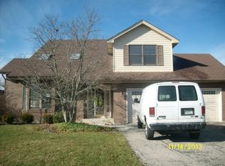 107 Butterfield Ct, Lake Zurich, IL 60047