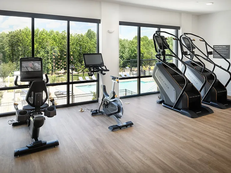 Two-level fitness center with cardio equipment