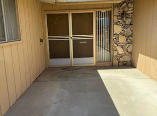 405 S Gilbert St, Hemet, CA 92543