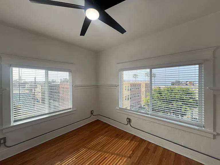 15 Paloma Ave — Photo 67