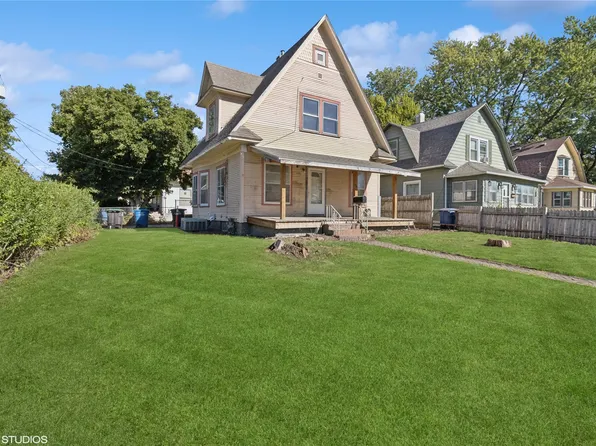 1702 Logan Ave, Des Moines, IA 50316