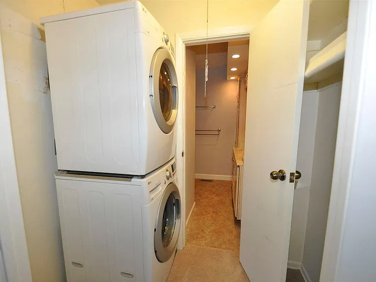 2500 Topsfield Rd #708 — Photo 7