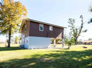 2040 New School Rd, Lake charles, LA 70605