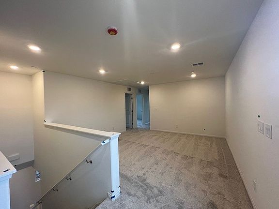 5th image of 3587 Mascali Ave