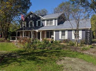 10246 Widgeon Dr, Chagrin Falls, OH 44023