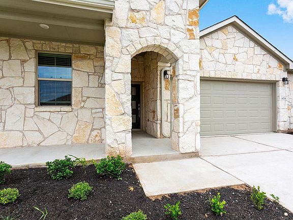 2nd image of 16708 Casa Anna Dr