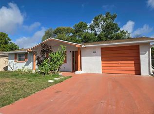 5605 Dolores Dr, Holiday, FL 34690