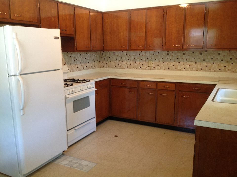 1st image of 203 N 7th St #A