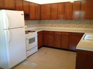 203 N 7th St #A, Mascoutah, IL