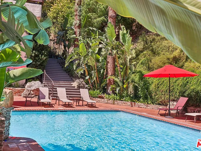 2700 Cahuenga Blvd E #4313 — Photo 40
