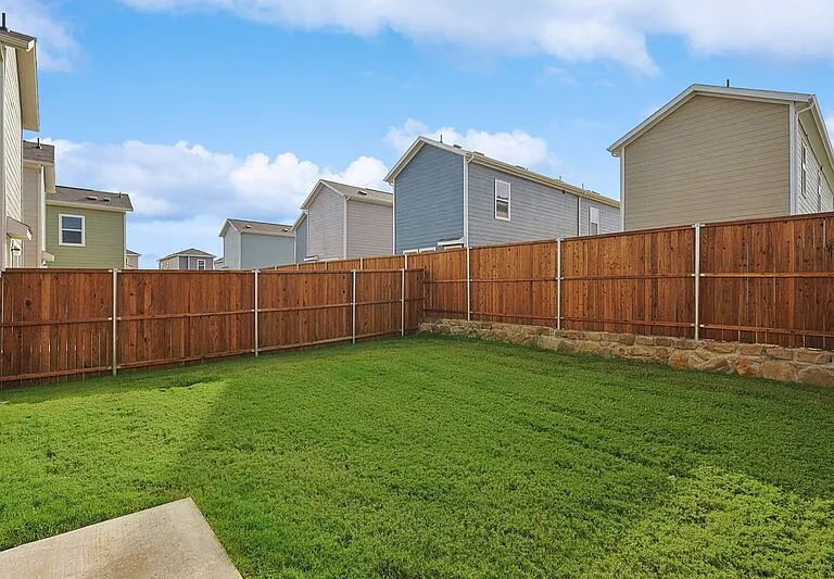 4217 Belmont Dr — Photo 16