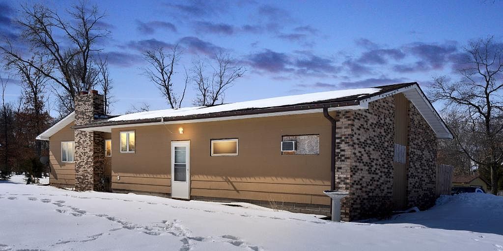4963 Cedar Scenic Rd, Baxter, MN 56425 | Zillow