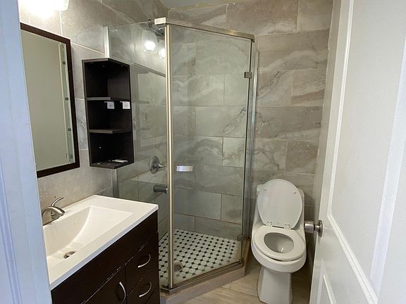 4th image of 1023 Wallace St APT 3