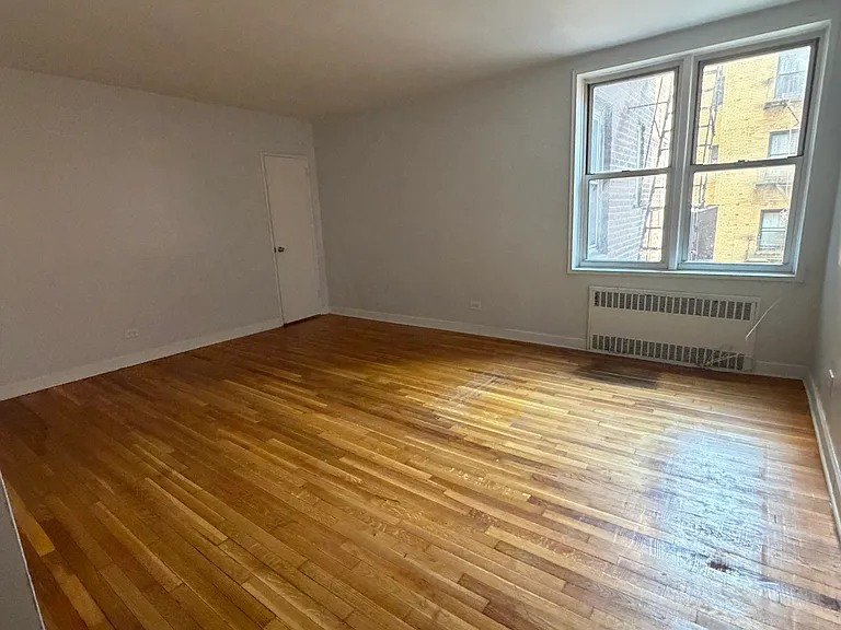 1916 Avenue K #3H — Photo 1