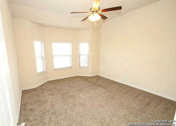 11319 Silver Rose — Photo 20