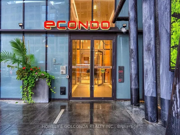 8 Eglinton Ave E #3502, Toronto, ON M4P 1A6