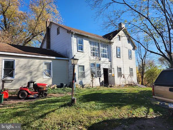 1846 Hanover Rd, Gettysburg, PA 17325