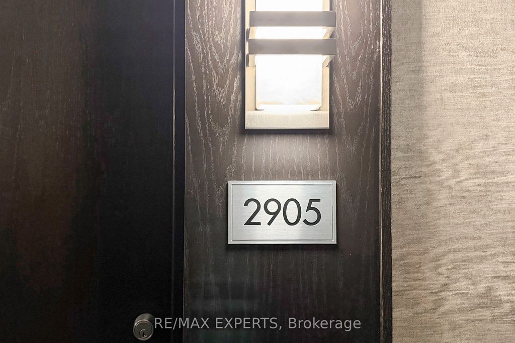 Apartment in Toronto, St Lawrence-East Bayfront-The Islands, Golden Horseshoe - View 5