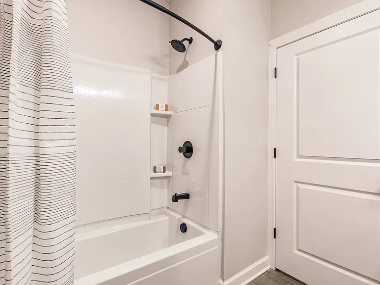 Swiftwater Apartments — Photo 16