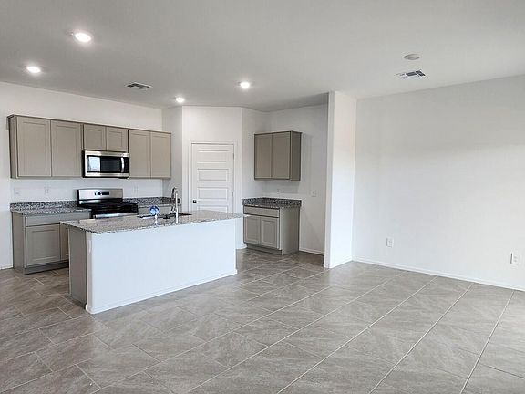 2nd image of 1187 S Nedra Pl