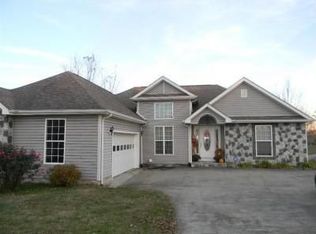 46 Lakepointe Dr, Corbin, KY 40701