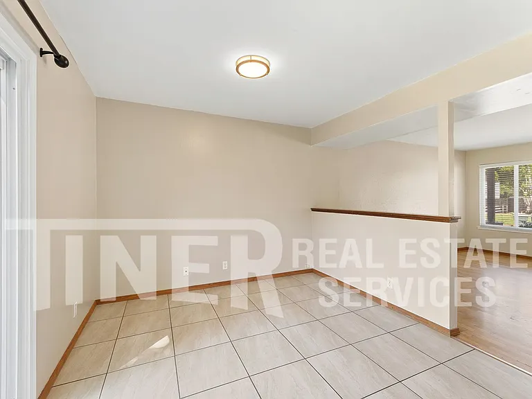 6167 Oakgreen Cir — Photo 8