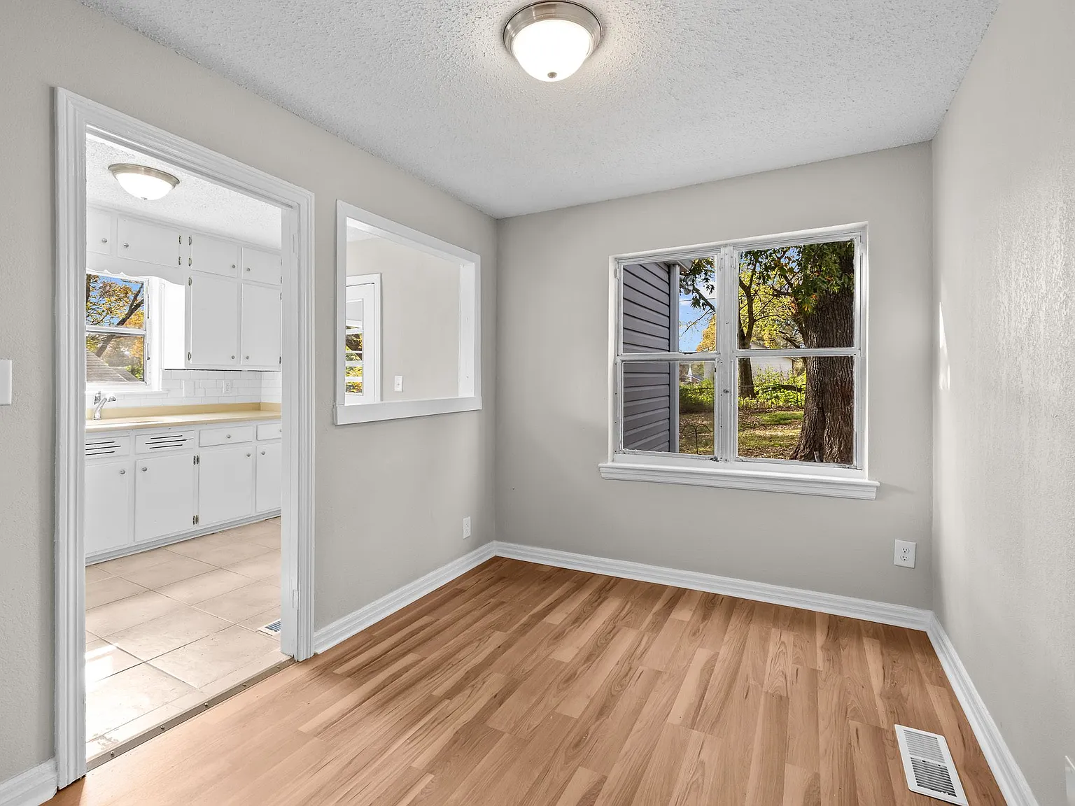7404 Paris Ave - 1 — Photo 4