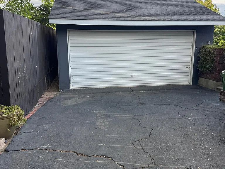7136 Jellico Ave — Photo 24